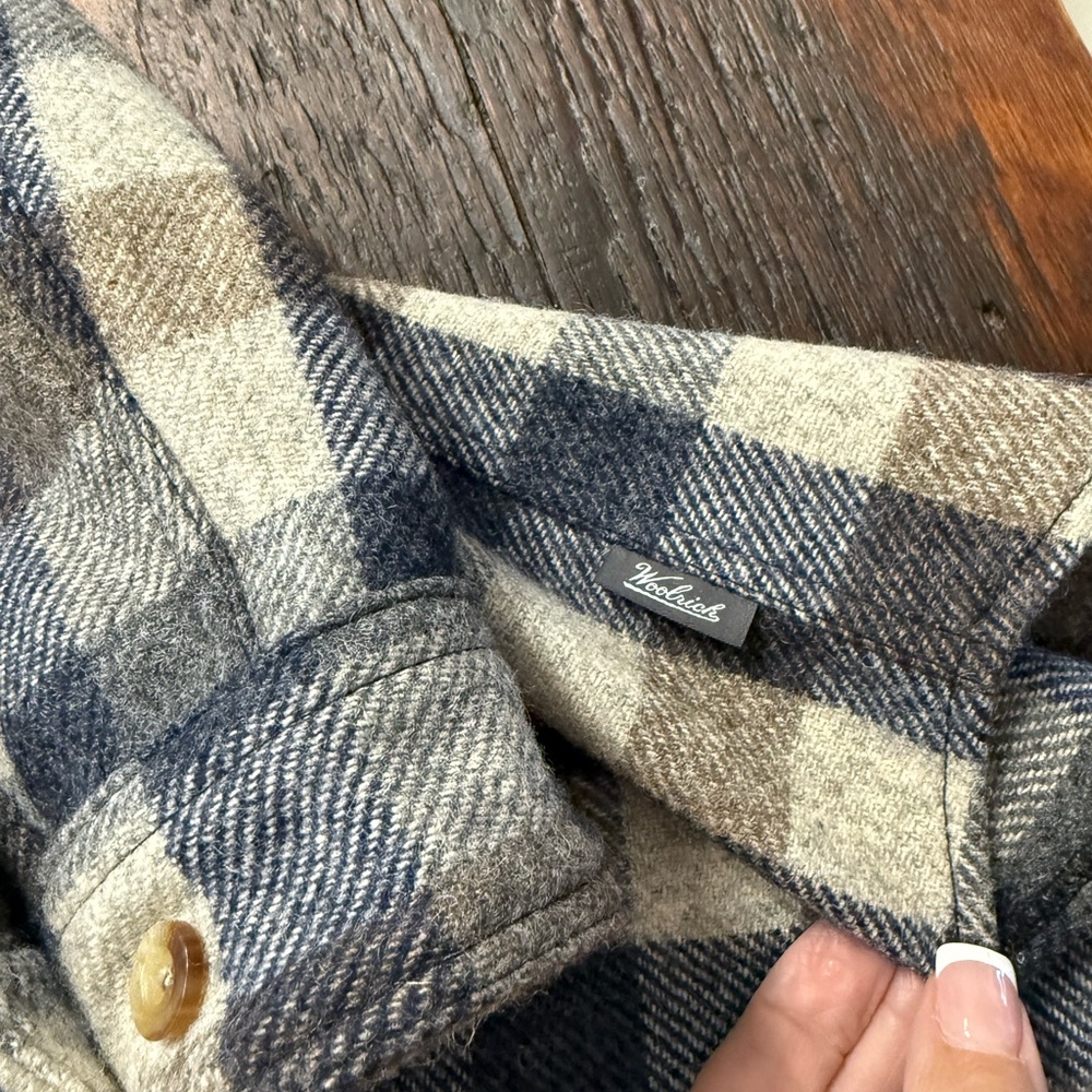Woolrich Denim and Gray shirt- jacket - Picture 4 of 4
